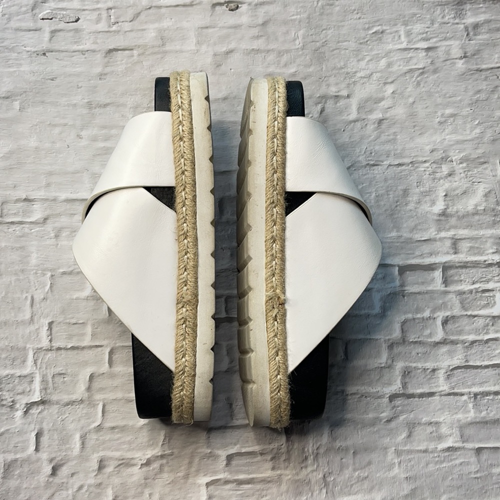 SEED HERITAGE | Criss Cross Platform Slides - Picture 3 of 6